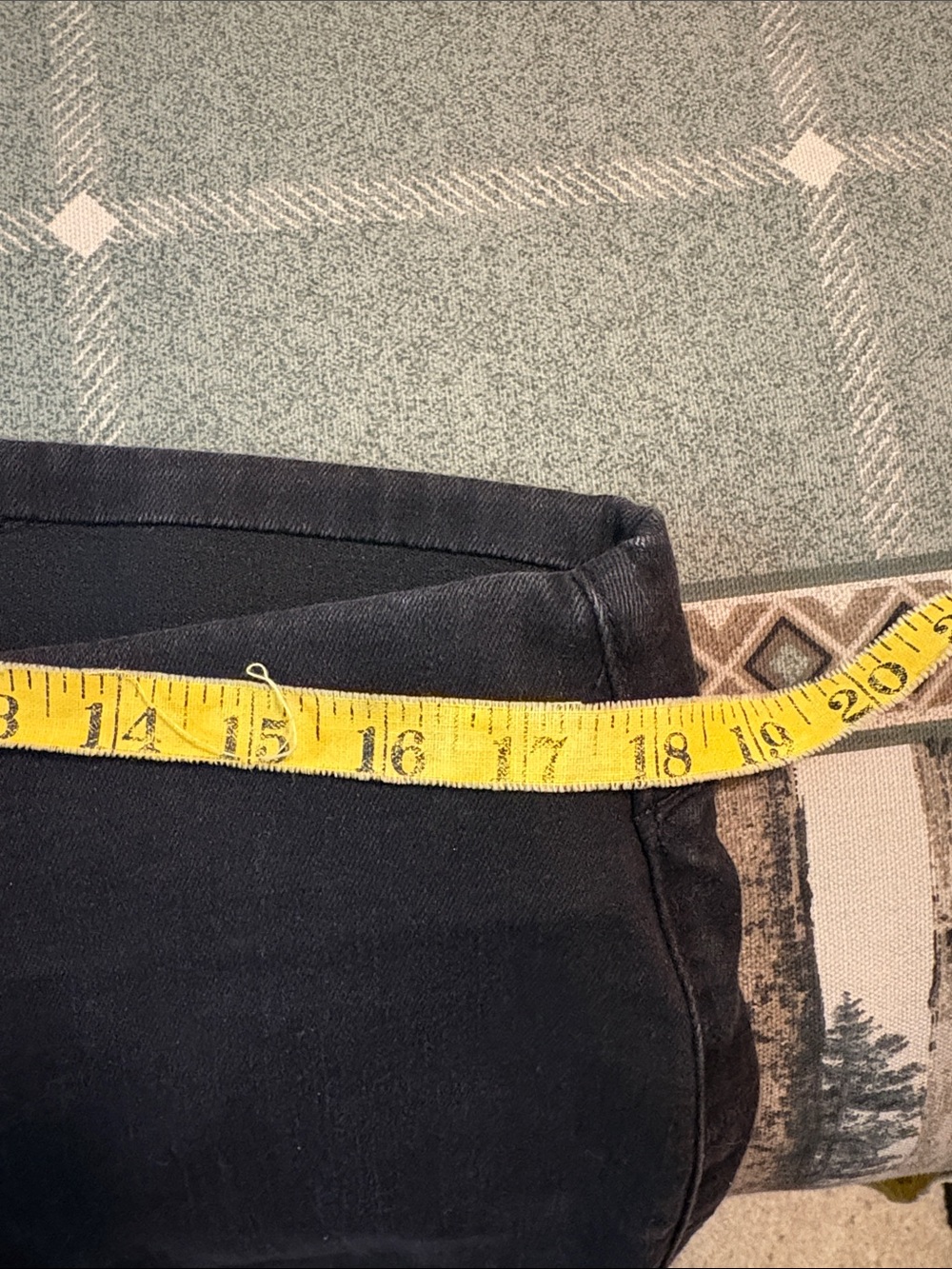 D & Co. Women’s Black Jeans - Classic Everyday Stretch - Picture 5 of 5